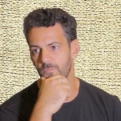 Roberto Sim&otilde;es